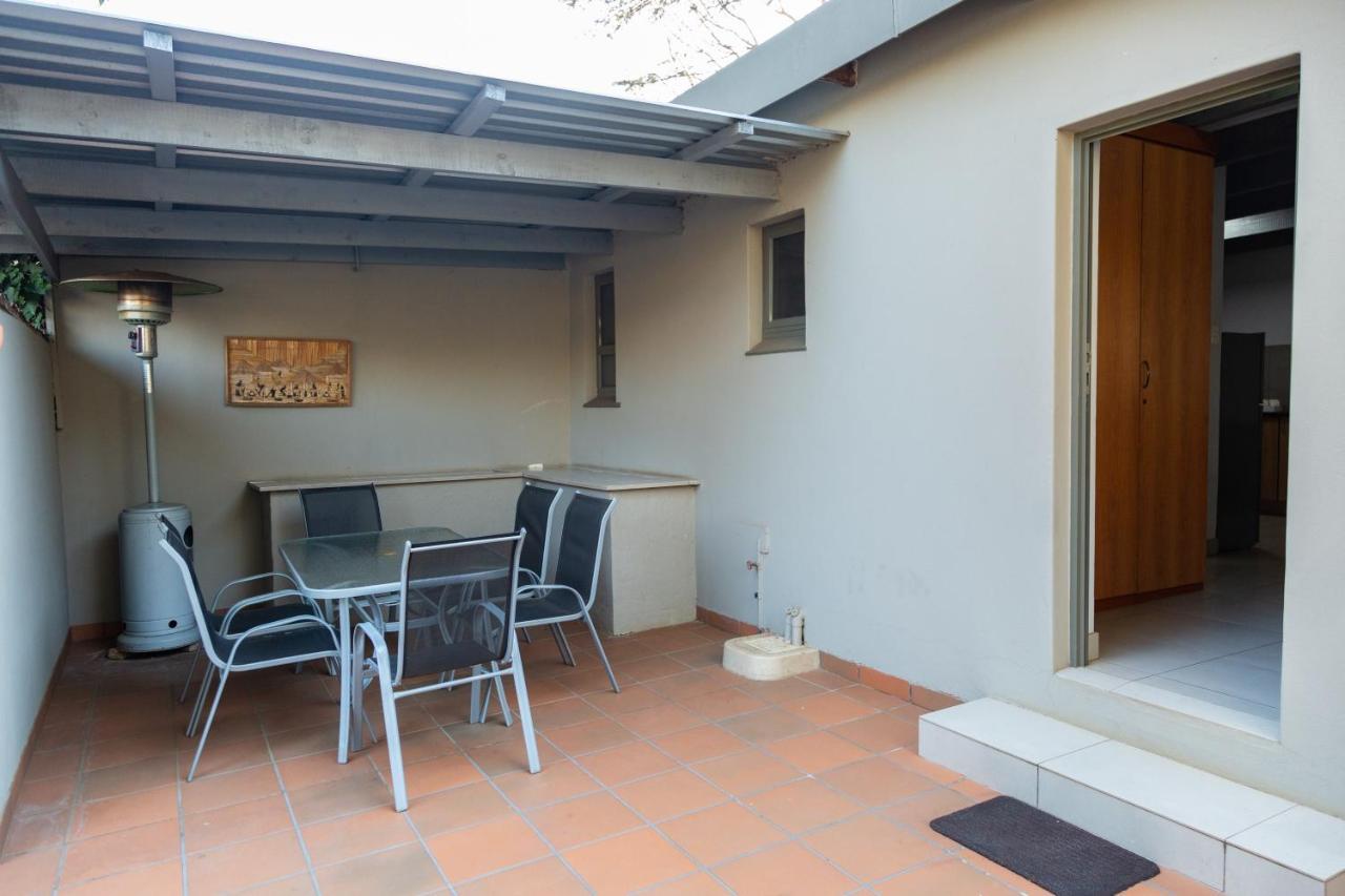 Glen Maine Guest House Pretoria-Noord Exterior foto