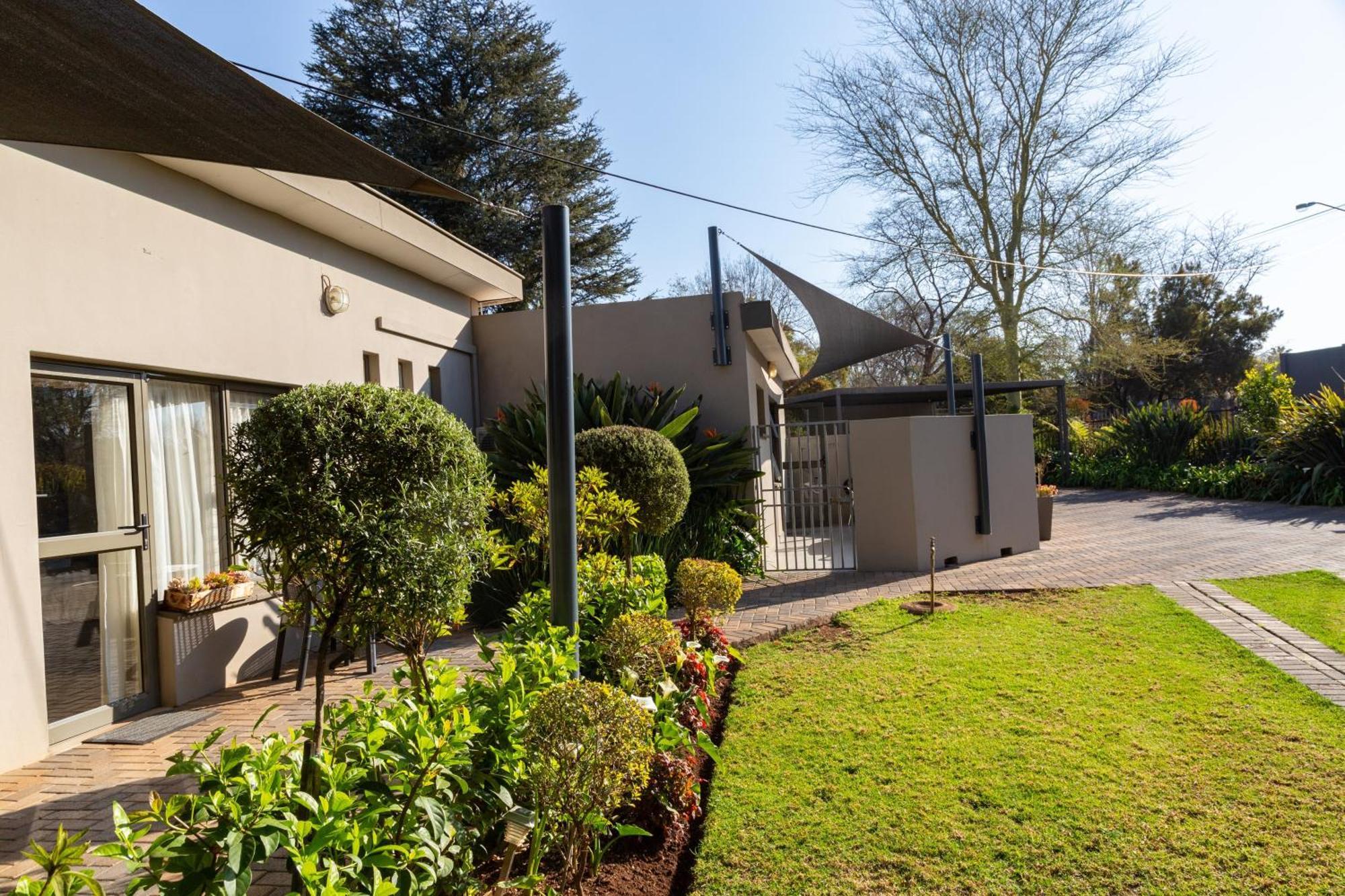 Glen Maine Guest House Pretoria-Noord Exterior foto