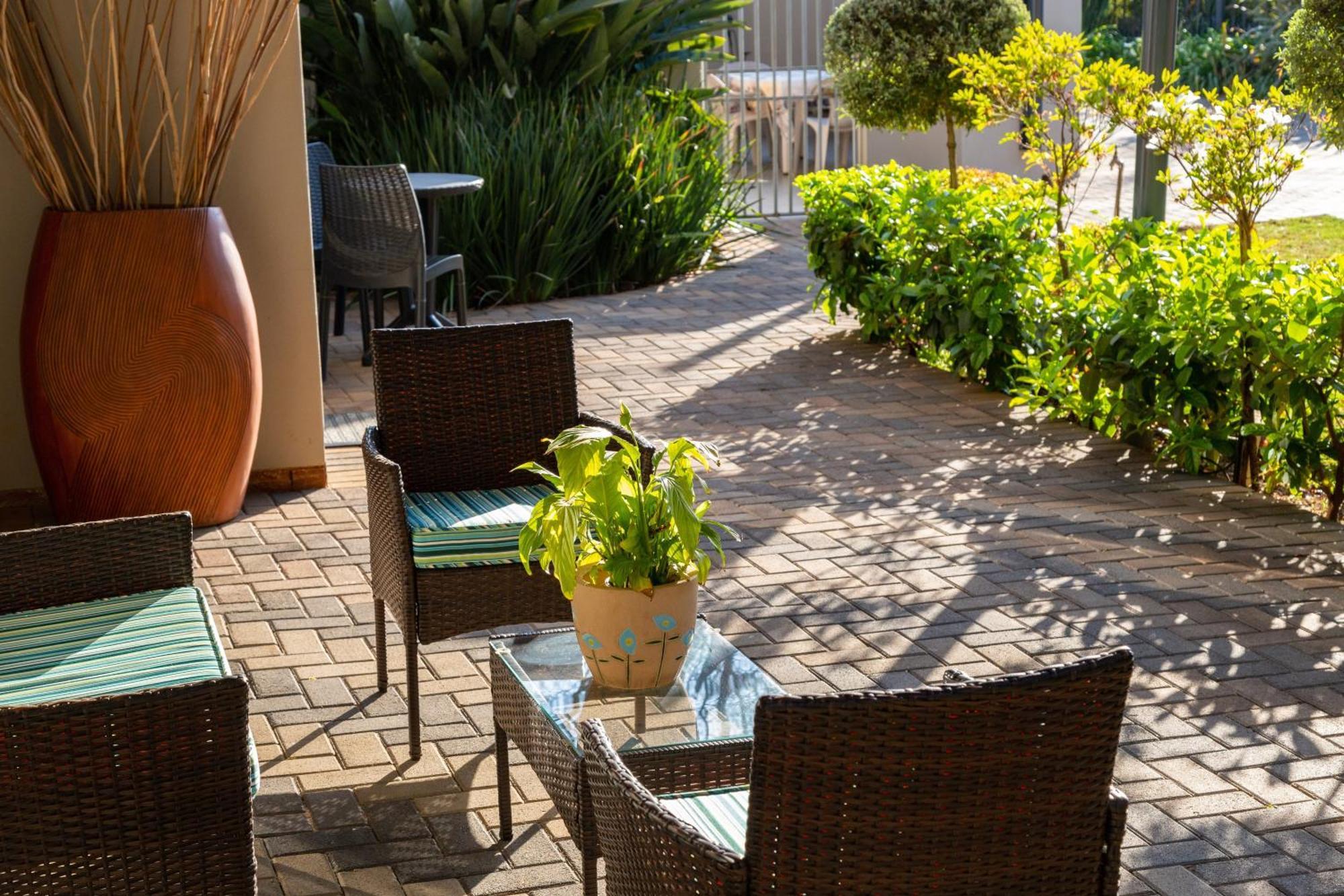 Glen Maine Guest House Pretoria-Noord Exterior foto