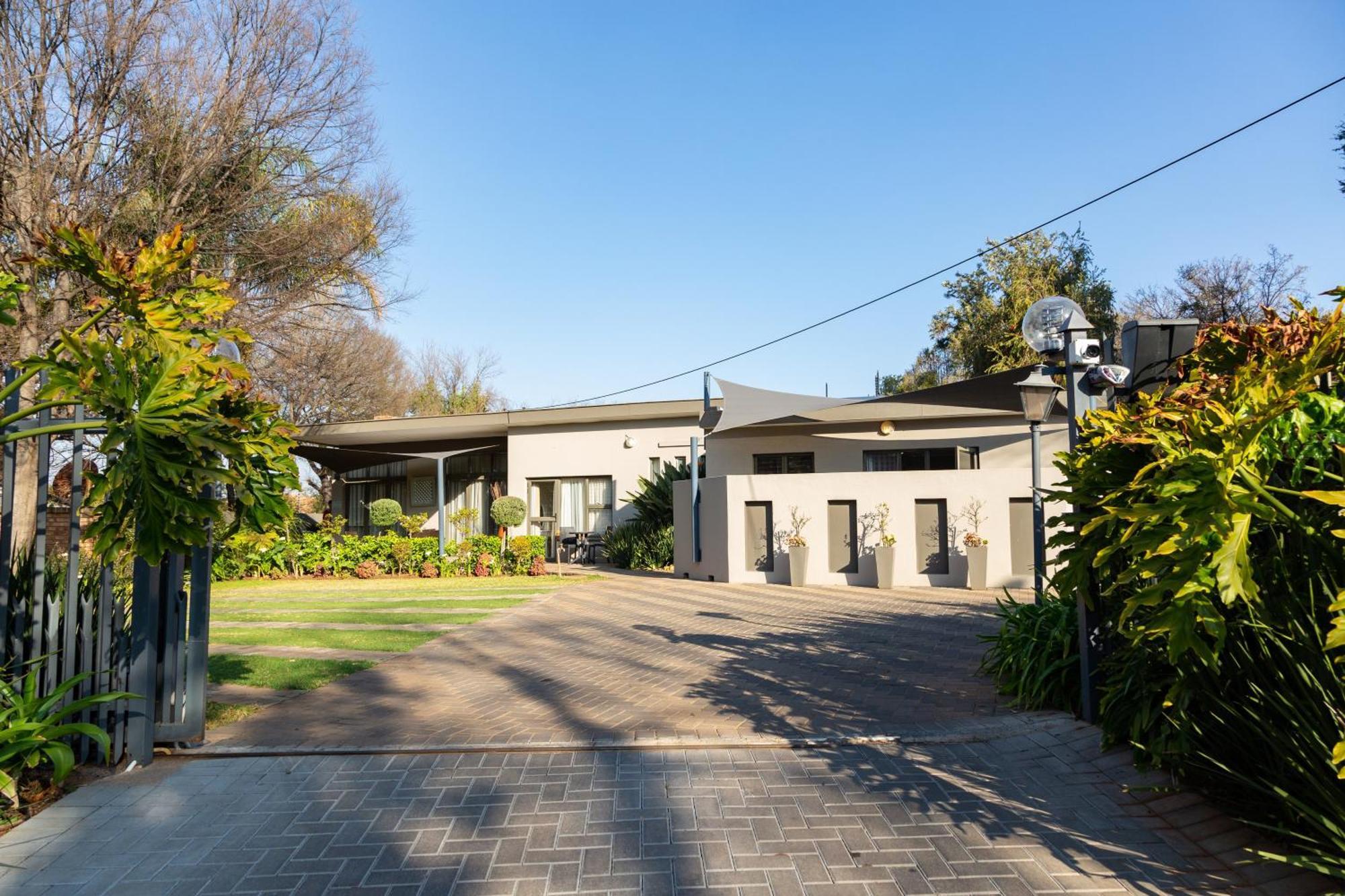 Glen Maine Guest House Pretoria-Noord Exterior foto