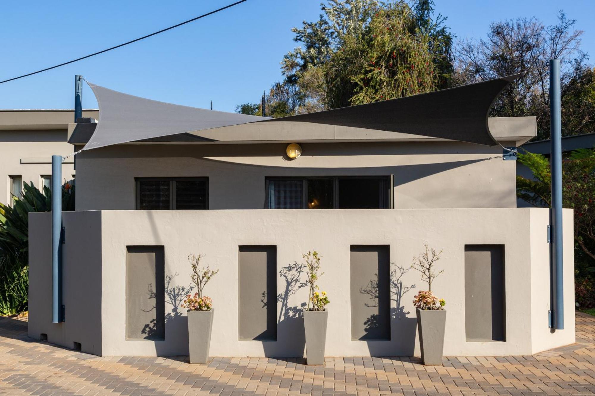 Glen Maine Guest House Pretoria-Noord Exterior foto